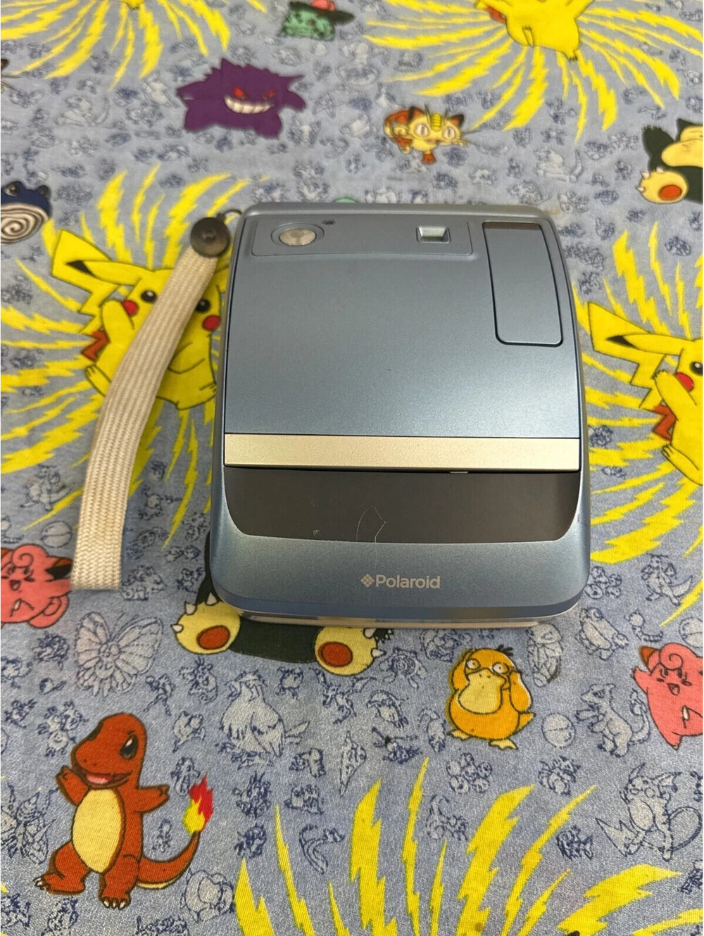Vintage Polaroid One 600 Film 100mm Focus Range Camera Blue